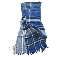 Hugo Boss Scarf with plaid pattern