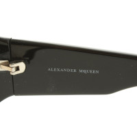 Mc Q Alexander Mc Queen Sunglasses in black