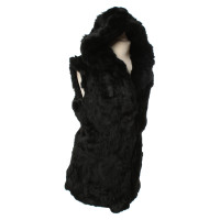 Airfield Fur vest with hood in black