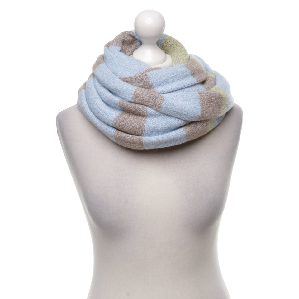 Riani Scarf with striped pattern