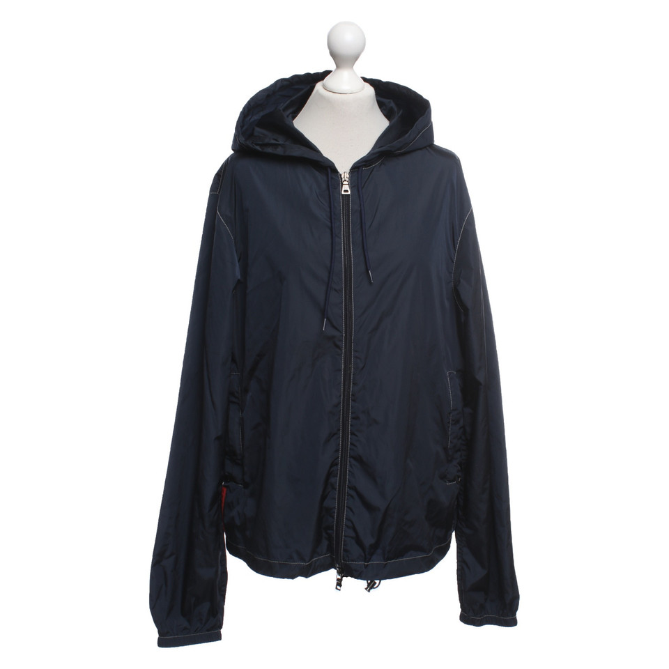 Prada Jacke/Mantel aus Canvas in Blau