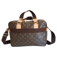 Louis Vuitton Bosphore Leather in Brown