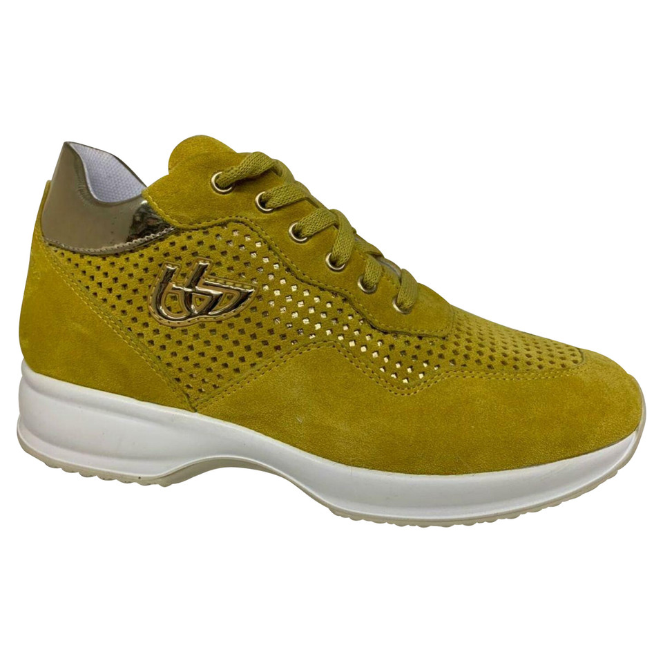 Byblos Sneakers aus Wildleder in Gelb