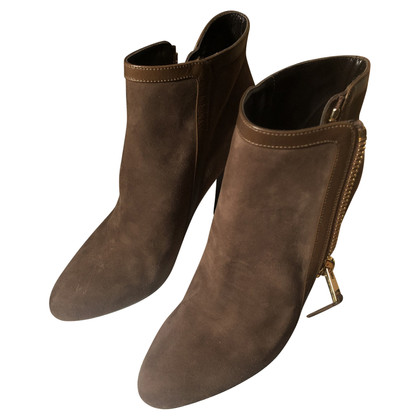 Tom Ford Ankle boots Suede in Brown
