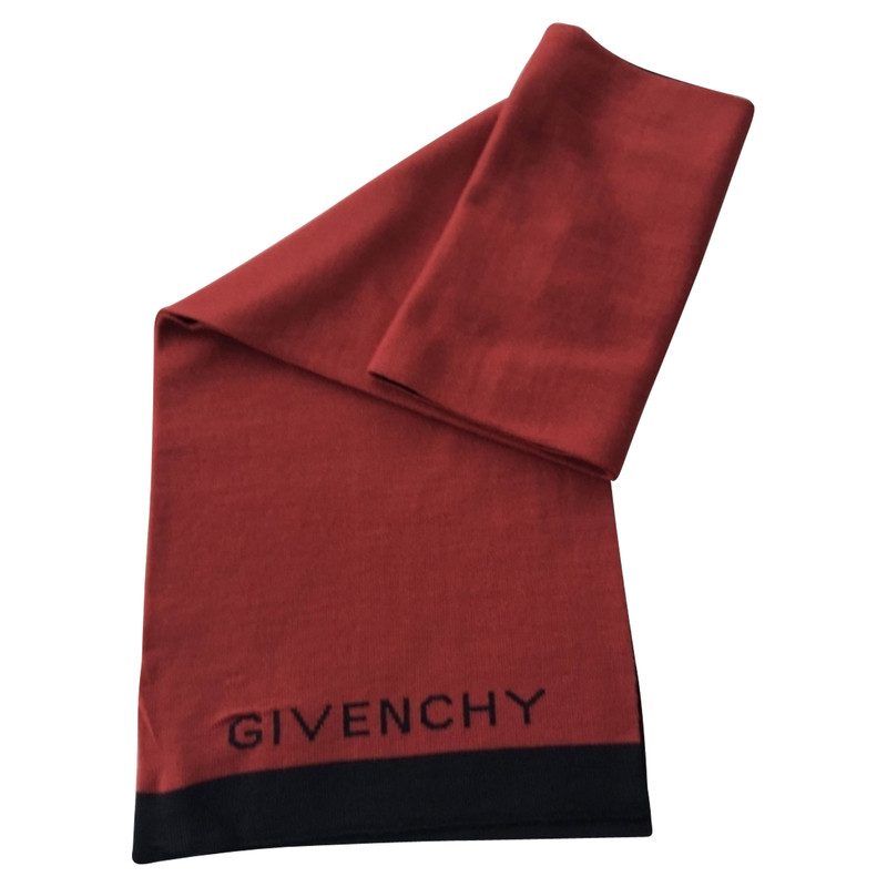 givenchy online outlet