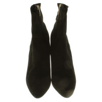 Karen Millen Boots in Black