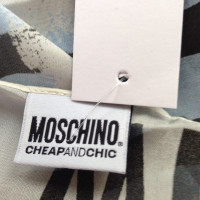 Moschino Cheap And Chic Sciarpa in Seta