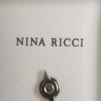 Nina Ricci Montre à quartz avec diamants
