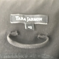 Tara Jarmon robe