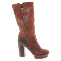 Vic Matie Boots in brown