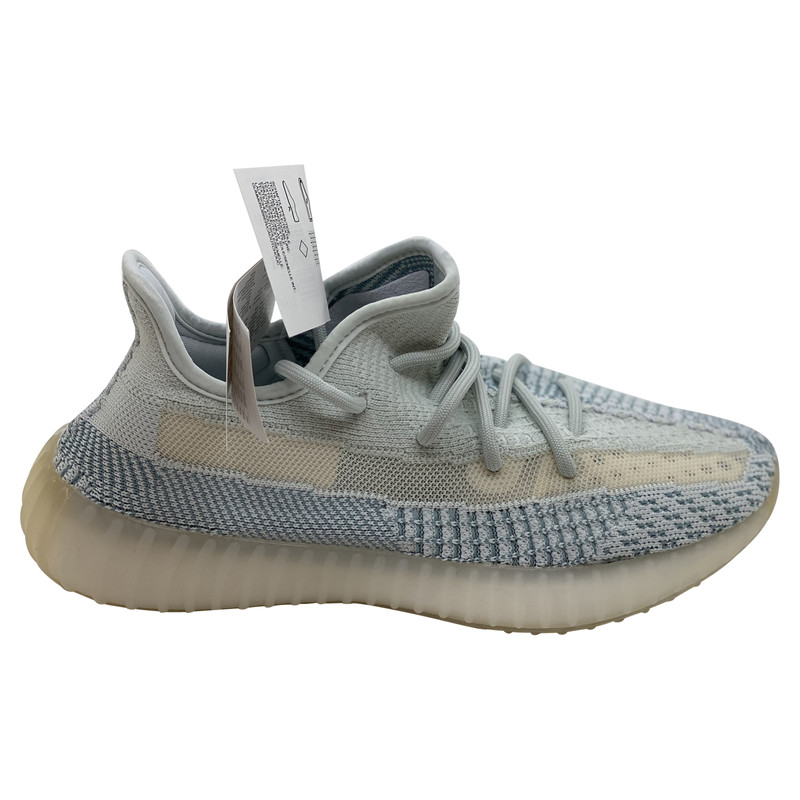 Yeezy Trainers Canvas in Grey - Second 