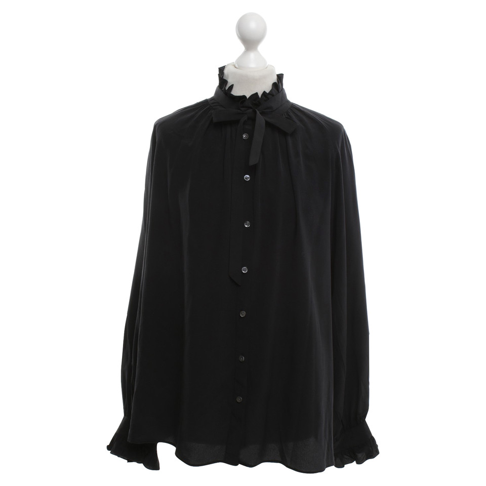 Closed blouse de soie en noir