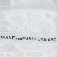 Diane Von Furstenberg robe en dentelle