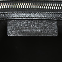 Givenchy Antigona Large aus Leder in Schwarz