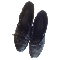 Hugo Boss Leather lace-up shoes in black