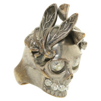 Alexander McQueen Ring in Silbern