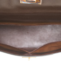 Hermès Kelly Bag 28 Leer in Bruin