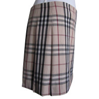 Burberry skirt with Nova check pattern
