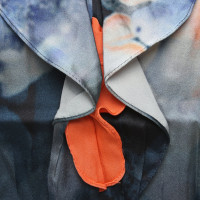 Elie Tahari Camicia di seta con un motivo floreale
