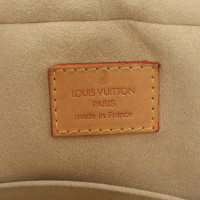 Louis Vuitton Manhattan aus Canvas