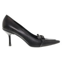 Gucci Pumps/Peeptoes aus Leder in Schwarz