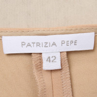 Patrizia Pepe Puristisches Kleid in Nude