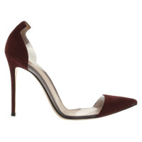 Gianvito Rossi Pumps/Peeptoes Leather in Bordeaux