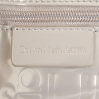 Calvin Klein Handtasche mit Logo-Prägung