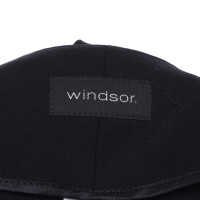 Windsor rok op zwart