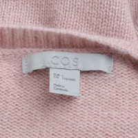 Cos Pull en cachemire rose / rose