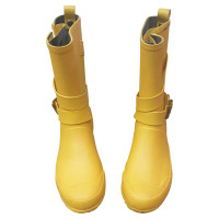 Burberry Boots in Yellow