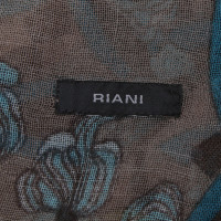 Riani Towel with floral pattern