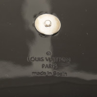 Louis Vuitton clutch in Epi Electic