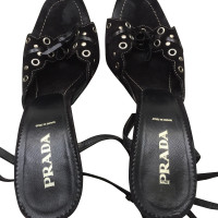 Prada Sandalen Suède in Zwart