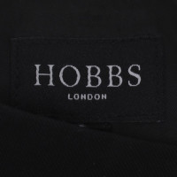 Hobbs Gonna in Black