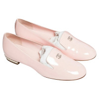 Chanel Slippers/Ballerinas Patent leather in Pink