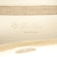 Loro Piana Handtasche aus Leder in Weiß