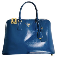 Prada Handtasche aus Leder in Blau