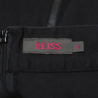 Reiss skirt in black