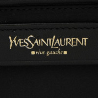 Yves Saint Laurent "Uptown Bag" in pelle verniciata