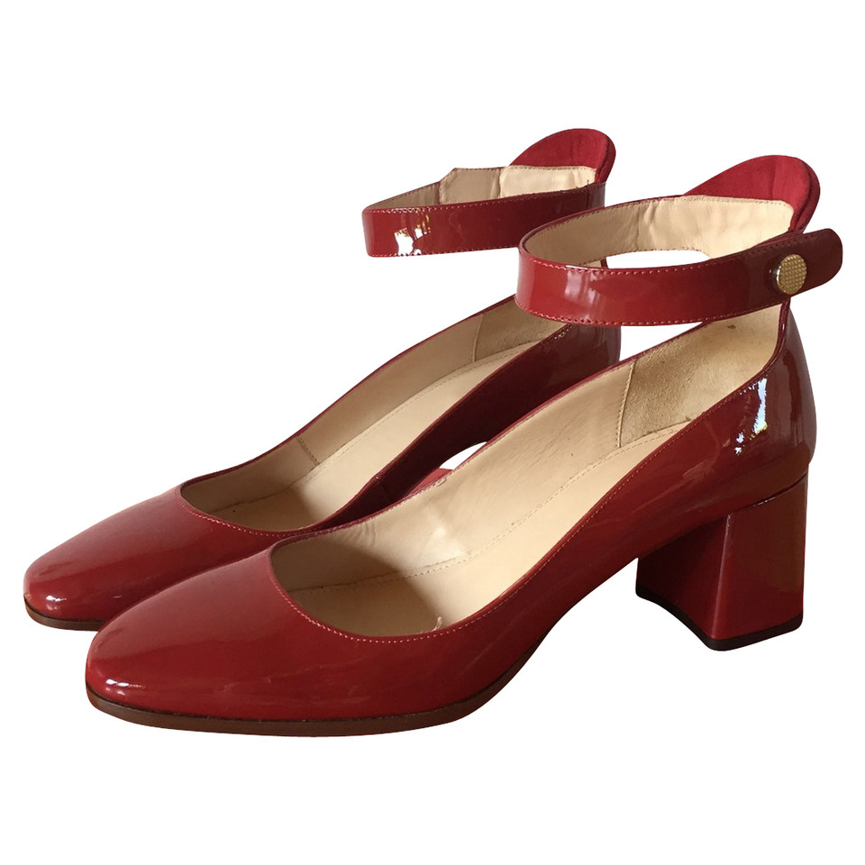 Hugo Boss Red pumps with ankle strap