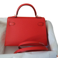 Hermès Kelly Bag 20 en Cuir en Rouge
