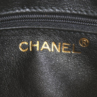 Chanel Schultertasche aus Samt