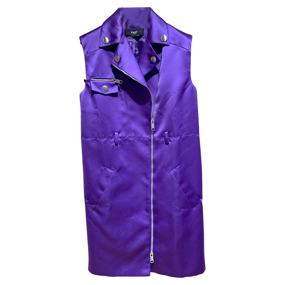 Versus Vest in Violet