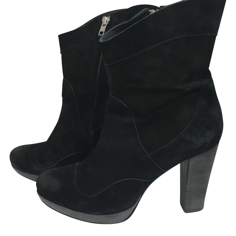 Closed Pelle scamosciata ankle boot