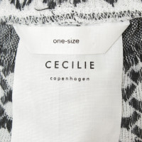 Cecilie Copenhagen Shorts in Schwarz/Weiß