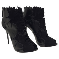Alexander McQueen Black leather ankle boots 