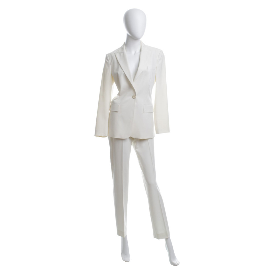 Hugo Boss Suit in cream