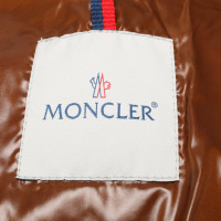 Moncler Jas/Mantel in Bruin