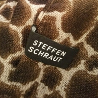 Steffen Schraut scarf